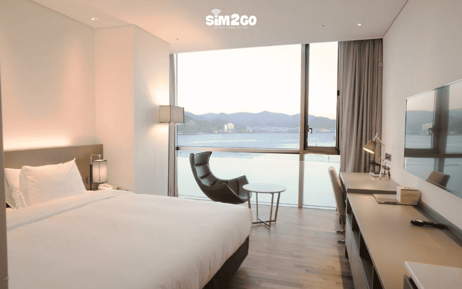 nhieu-phong-tai-sky-view-hotel-co-tam-nhin-rat-xin