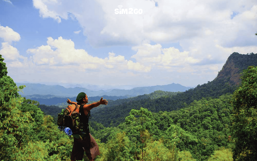 trai-nghiem-hiking-tai-vuon-quoc-gia-khao-sok-khi-du-lich-surat-thani